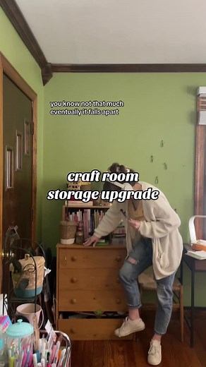 Watch me do a craft room storage upgrade! I’ve been trying to figure out how to get this area cleared up for so long, but dressers and shelves and all that are so expensive and I haven’t really had the energy to figure out a DIY solution. When I saw these fabric drawers online I honestly thought, “there is no way that looks good in person.” Does that make me mean, idk, I just did not believe they would look nice…! But I was wrong, they do look nice! Even my most ready-to-be-a-hater friend said t