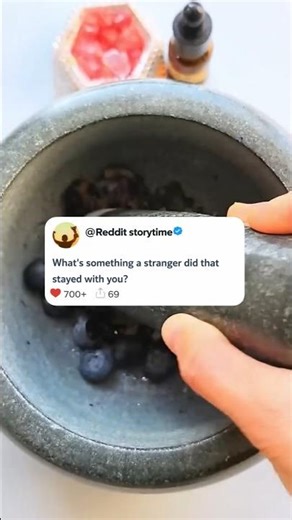 What a Stranger Did for Me in a Hospital Waiting Room | Reddit Story