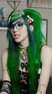 When I walk to the mailbox, kids call me the Grinch 😭 | Hooked On The Look