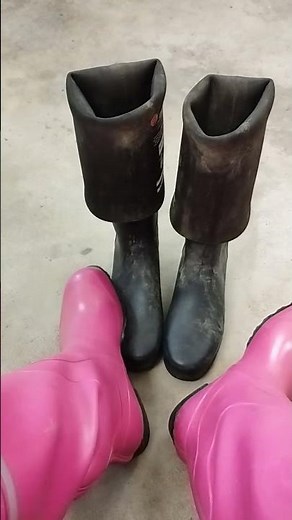 Playing with Hunter Creeper wellies