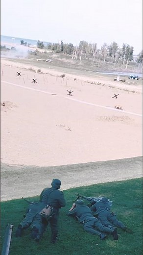 WW German Weapon MG34 Fired at WW D Day Reenactment in Conneaut Ohio