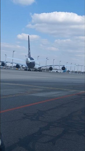 ​✈️ Lufthansa Giants: From CityLine to 747 | Airport Action