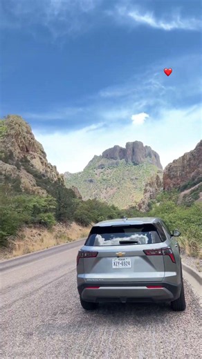 Beautiful Rock Mountains at Big Bend National Park #bigbend #usnationalparks #travelvlog #nature
