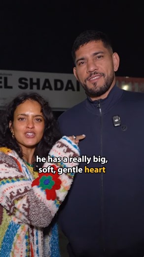 NINA DRAMA on Instagram: "This is what makes @alexpoatanpereira GREAT! Congratulations Alex Pereira on @institutoalexpoatan - Thanks to you 700+ kids in São Paulo, Brasil have access to free martial arts, English and computer classes! God bless you 👊🏼🤍🗿CHAMA! É isso que torna o @alexpoatanpereira ÓTIMO! Parabéns, Alex Pereira, pelo @institutoalexpoatan. Graças a você, mais de 700 crianças em São Paulo, Brasil, têm acesso a aulas gratuitas de artes marciais, inglês e informática! Deus te aben