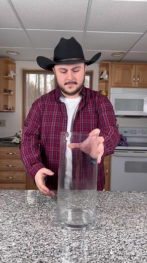 Throwing together a lilac arrangement 💜 #reels #decor #floral #diy | Nick's Seasonal Décor