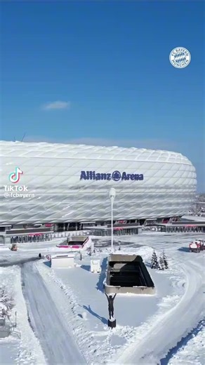 Allianz Arena München in Schnee