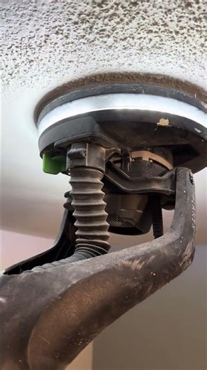 best way to remove unpainted popcorn ceiling （most clean and fast）festool sander👍