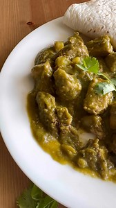 Pork Chile Verde 🤤 is made of soft, tender cooked in a rich tomatillo sauce. So good, you’ll want to lick your plate clean! 😋 https://inmamamaggieskitchen.com/authentic-chile-verde-recipe/ #mamamaggieskitchen #mexicanfood #mexicanpork | Mama Maggie's Kitchen