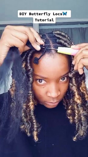 Distressed Locs Tutorial SA Edition 🇿🇦. FYI, I'm not a hairstylist 😉 #butterflylocs #locstyles #diydistressedlocs #tiktoksouthafrica #fy #fyp