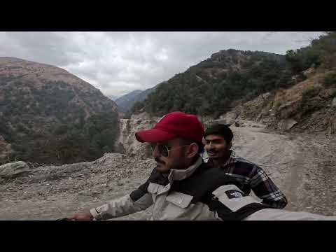 One Mistake = 1000ft+ Drop! 😨 Dangerous Roads of Himalayas.