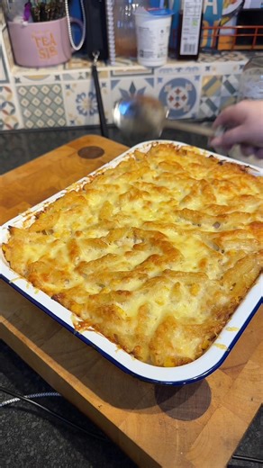 Delicious Tuna Pasta Bake Recipe for Family Dinner