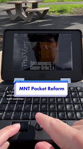 Mech Keyboard and Trackball Cyberdeck Showcase