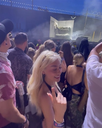 chanel ozkan on Instagram: "CHANELLA"