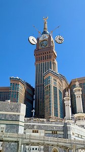 These remarkable pictures capture the construction of Saudi Arabia’s $16BN Makkah Royal Clock Tower like never before. Rising 601-metres above the city of Mecca, the structure is the fourth tallest building in the world behind China’s Shanghai Tower (632-metres), Malaysia’s Merdeka 118 (678-metres) and the UAE’s Burj Khalifa (828-metres). #makkahclockroyaltower #MakkahClockTower #clocktower #makkahwatch #watch #reel #reels #muslim #amir #imamkaba #islamic #viral #reels #viralvideos #viralreels #