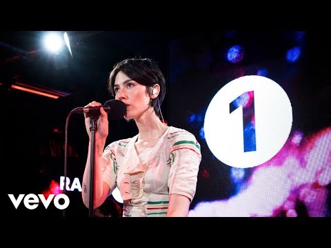 Gracie Abrams - Hit The Wall in the Live Lounge