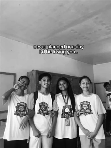 Miss my Quadro: Memories and Connections