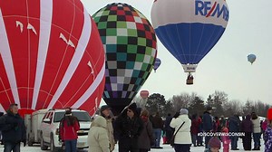 The Hudson Hot Air Affair...a truly illuminating experience. | Discover Wisconsin