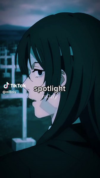 Understanding the Spotlight Effect in Psychology