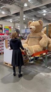I went to buy my wine #ybyyoshiki and bought a bear... 自分のワイン Y by Yoshiki を買いに行って、クマを買ってしまった! Yoshiki https://ybyyoshiki.com #Costco #コストコ #日本 https://instagram.com/p/CXnuKcfP2V7/ RT #YOSHIKICHANNEL #ybyyoshiki Watch on #YOSHIKICHANNEL Close coverage of YOSHIKI’s surprise visits to stores where the new vintage "Y by YOSHIKI" wines are carried! NicoNico https://ch.nicovideo.jp/yoshikiofficial/blomaga/ar2067528 YouTube https://youtu.be/k_V15tQN7AM YOSHIKICHANNEL YOSHIKI 密着番組 『YbyYOSHIKI』取扱店へ電撃訪問！