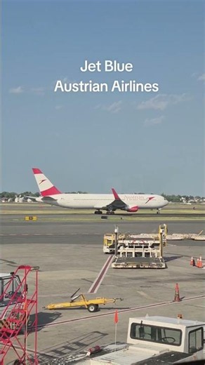 Jet Blue , Austrian Airlines