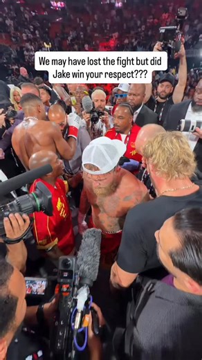 Dylan Chamberlain on Instagram: "What did you think of the fight?"