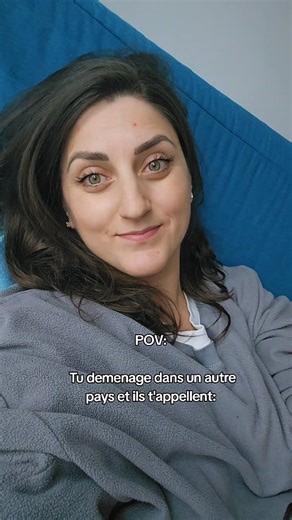 Manicure Pedicure Arlon on Instagram: "Coucou, C'est moi, LACRA 🙃 et ça parce que je l'ai fait un peu plus facile pour vous. Mon prénom en réalité? 👇 LĂCRĂMIOARA 🤷‍♀️ En traduction: muguet de mai. Et non, je ne suis pas née en Mai et je sais qu'en espagnol Lacra c'est qq chose de mauvais. Tant pis 🤭 #viral #name #fyp #funnyvideo #arlon"