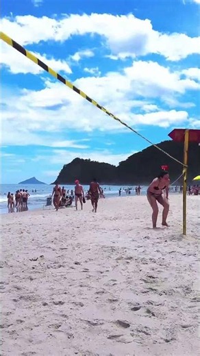 🇧🇷 Brazilian Beach a Hot Day