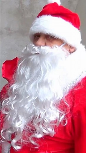 Paw Patrol Chase meets Santa! 🎅🐾