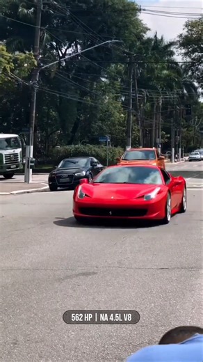 Ferrari 458 Italia Acceleration