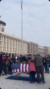 Ethan Hunter Hertweck, a 21-year-old medic from the United States, gave his life while serving in Ukraine. Today, a memorial service was held in Kyiv to pay tribute to his courage. His parents, Leslie and John, stood in silence by their son’s coffin, mourning his loss. We must honor and remember those like Ethan, who have made the ultimate sacrifice for Ukraine’s freedom🇺🇦 #ukraine #ukrainenow #kyiv #glorytotheheroes 🎥: @jayschnellofficial | Ukraine NOW