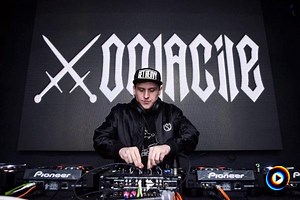 Oolacile | Lyrics, Song Meanings & Music Videos