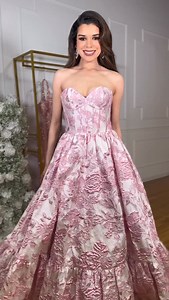✨ A dress for every formal occasion ✨ From bridesmaids dresses to prom gowns, mother of the bride dresses, and quinceañera dresses, @gautierdresses has it all! 💃 👗 Visit the largest dress store in Texas — with over 5,000 formal dresses in stock, sizes 000–24. We specialize in San Antonio formalwear, bridal gowns, evening dresses, and more. Let us help you find your dream dress! 💖 👗Visit the LARGEST dress store in TEXAS! 📍 Location 10515 IH-10 San Antonio,TX www.gautierdresses.com | Gautier 