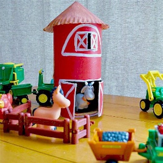 35 Excellent Oatmeal Box Craft Ideas