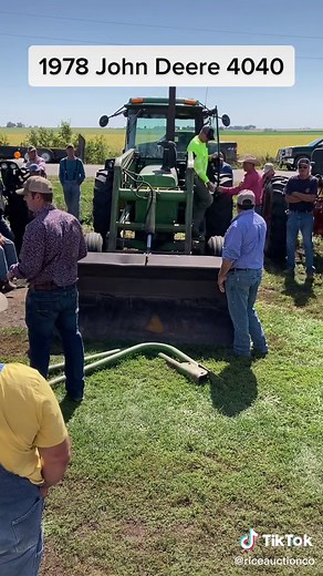 1978 John Deere 4040 with Loader - Auctioned!