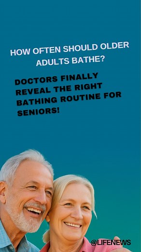 As we age, our skin becomes thinner, drier, and more sensitive. But did you know that bathing too often can strip away natural oils — leading to irritation, itching, or even infection? On the other hand, not bathing enough can cause odor, rashes, and hygiene issues. So what’s the right balance? In this video, doctors and dermatologists share the ideal bathing routine for seniors, including when to bathe, how to protect your skin, and the best products to use after age 60. 🩺 What You’ll Learn: �