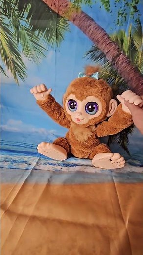 Super cute Playful monkey #furreal #peanut #funtoplay #interactive #youtubeshorts