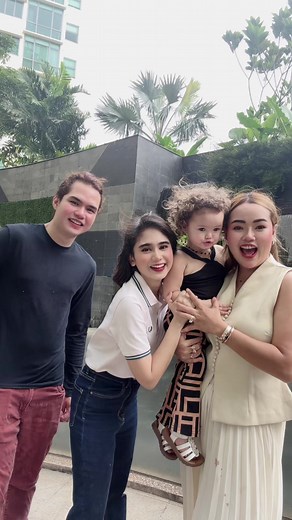 Briella dan Kembarannya: Momen Tak Terlupakan