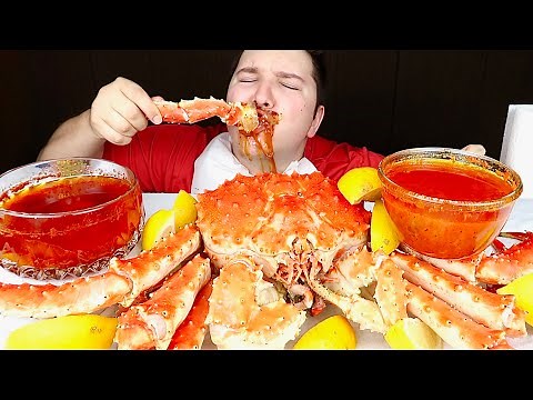 Giant 10 Pound Whole King Crab • MUKBANG