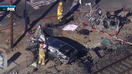 Deadly Metrolink crash in Glendale