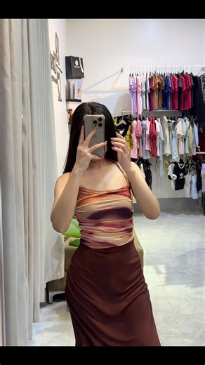 One string top လေးနဲ့ ဆွဲသား skirt လေးတွဲဝတ်ပြထားတာလေး #foryoupage #foryou #fyp #1922closetmagway
