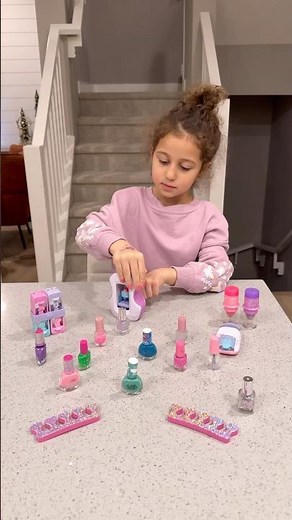 Always be a kind and￼ understanding with your sibling - kids moral story