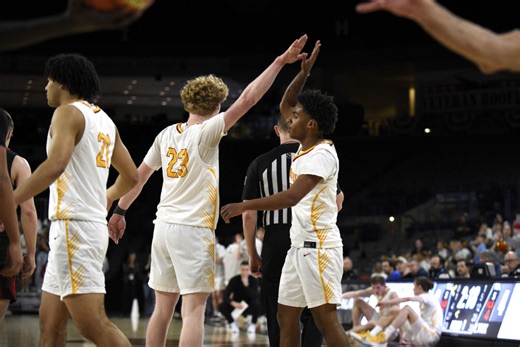 'AA' state boys basketball: Roosevelt marches into semifinals after wire-to-wire win over Brandon Valley