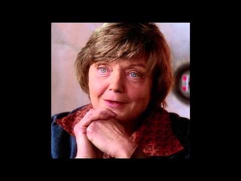 Aunt Beru Saying "Luke! Luke!" for 5 Minutes