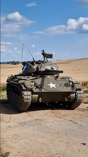 Light tank M24 Chaffee in Action 💪