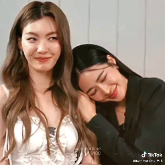 หลิงออม: ความรักและการเป็นเจ้าของ