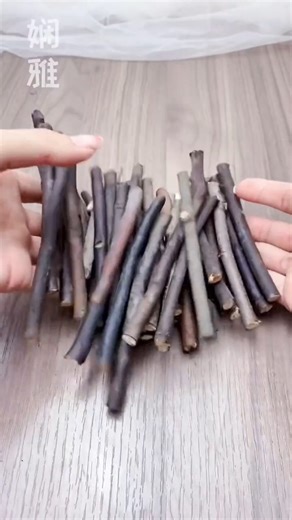 Daily Vibes Of Artist on Instagram: "This artist brings everyday materials to life with ingenious do-it-yourself (DIY) creations. Specializing in upcycling items like plastic bottles, papers, caps, rubber bands, and skewers, they transform common household waste into playful and functional designs—such as homemade toy cars, organizers, or artistic sculptures. Their work combines creativity, sustainability, and hands-on craftsmanship, inspiring others to see beauty and possibility in the simplest