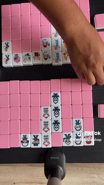 Explore the Push Tile Game with Bombs and Clovers