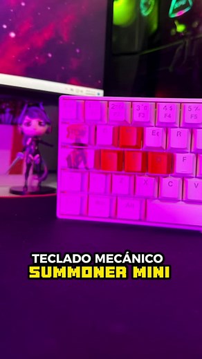 #Gamer así es el nuevo teclado mecánico Summoner Mini de @XPG México ❤️ #CienciaEnTikTok #GamerEnTikTok