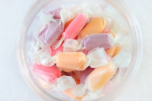 Homemade Saltwater Taffy Candy (Video) - Gluesticks Blog