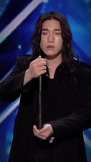 He Creates Magic With Just Sand 😱 | AGT Audition